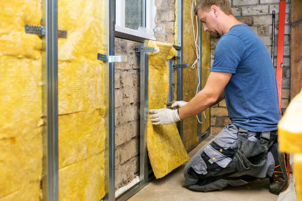 Energy Efficiency Insulation Bats | Green Clean Energy